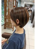 耳かけ丸みショート