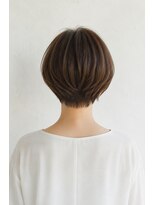 ベルス(bellus)&nbsp;上品な丸みショートボブ　30代　40代　50代