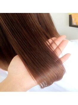 ティーエスクラブ(T.S CLUB)の写真/お手入れが楽になる艶髪へ!!自然な縮毛矯正で毛先まで柔らかな髪に♪