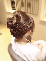 セプトクルール(sept couleur)&nbsp;編み込みアップスタイル