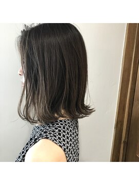 ハニー(HONEY by Chord) 外国人風カットカラー