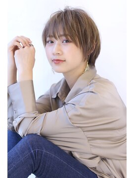 オーロ 宝塚店(ORO) イメチェンひし形シルエット束感ショートマッシュグレーベージュ