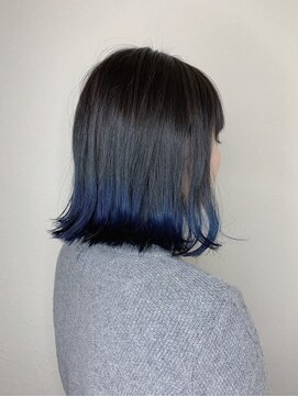 モルニ(MORNI) グラデーションカラー_マロンベージュ Aラインボブ かきあげ