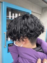 フロップニク(FLOPNIK) センターパートパーマ