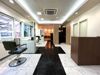 ヘアカラー専門店カラープラス高宮店