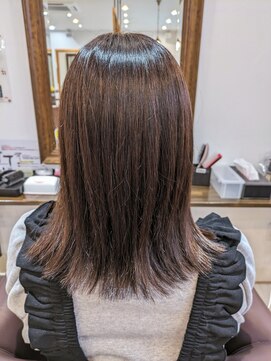 グリーン(Green) 明るめベージュブラウン