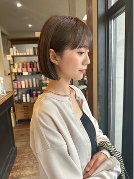 シー(The She's) 似合わせミニボブ