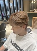 金髪 センターパート 【店長 山本】