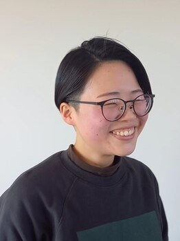 キラク(kiraku)の写真/髪や頭皮を考慮した施術◎ベーシックな白髪染めから明るくできるグレイカラーまで幅広くご対応します☆