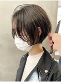 大人マッシュショート丸みショート黒髪ショートベリーショート