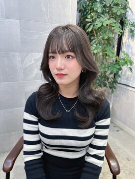 エミュ(emu) 韓国風レイヤーカット