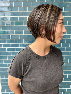 ダンボ(DUMBO) 美　フォルムボブ