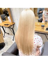 ダメージレスをモットーにこだわりに抜いたカラー技術