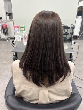 ガルボヘアー 桟橋店(garbo hair) オリーブグレージュ　透明感　ハイライト　艶髪