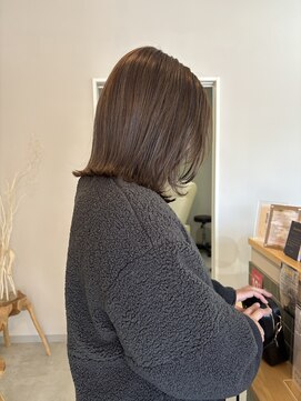 ベージュアッシュカラー