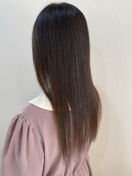 縮毛矯正専門店による縮毛矯正&髪質改善トリートメント