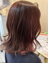 ハグクレア(HUG CLAIRE)&nbsp;カットカラーインナーカラーピンクブラウンミディアム春日井市