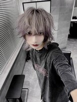 シン(syn)&nbsp;ホワイトエンドカラー×ウルフ