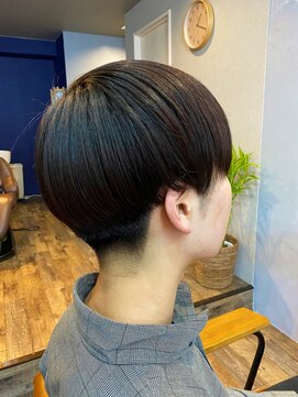 スカイフィールドヘアー(SKY FIELD HAIR) ストレートマッシュ