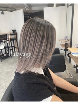 ラフ 難波店(LAFF) #黒髪#ボブルフ#ネビージュ#小顔#ワンレン