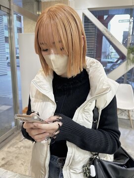 イェッカ パビル(YECCA pabil) オレンジカラーボブ(ブリーチ2回)