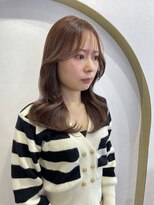 ミラ(MIRA)&nbsp;ブリーチ無し／マロンベージュ／韓国風スタイル／顔まわり