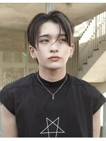 イオエ 心斎橋(ioe)&nbsp;コンマヘアナチュラルセンターパート【韓国メンズアイドルヘア】