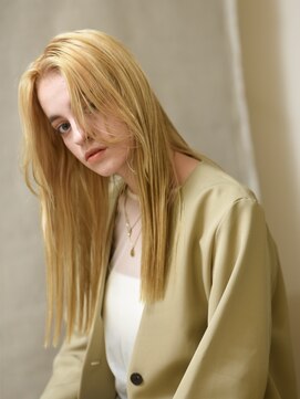 ピークアブー アヴェダ アトレ恵比寿(PEEK-A-BOO AVEDA) 2024　AW salon collection