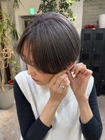 ヲタク(wotaku.)&nbsp;グレージュカラー透明感カラーハンサムショートダブルカラー艶髪