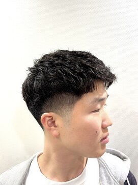 銀座マツナガ 神田店 現状打破！セット時短ビジネスマン向けアイロンパーマ刈り上げ