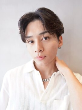 ニコ トウキョウ ロジック(nico TOKYO Logic) センターパートニュアンスパーマ