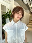 透け感グレーベージュ