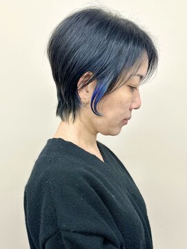 モリオ(morio) ＊くびれショート大人ショート耳かけショート前下がりショート