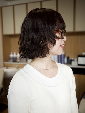 ネロ ヘアサロン ネイビー 渋谷(NERO HAIRSALON NAVY) 【ヤベハルカ】ボブパーマ 前髪あり ブリーチパーマ