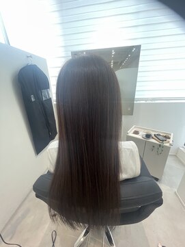 エミュスト(Emuest) 髪質改善ストレート