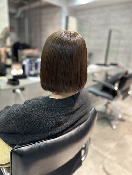 ソル 八王子(SOL) 柔らかなヌーディーベージュ×ワンレンボブ