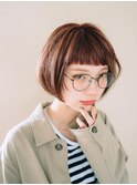 肌映えショート×顔周りカット