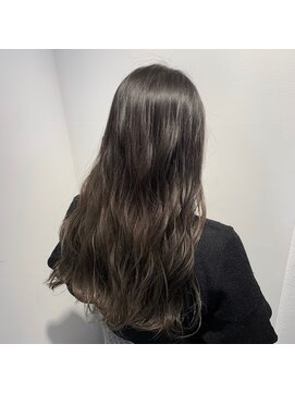 ナンバースリー 溝の口店(Number Three) ロンググラデーションカラー【N°3 溝の口店】