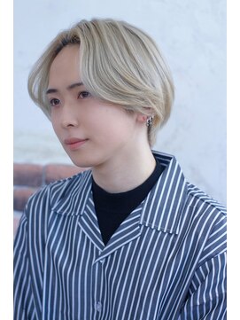 アドール(ADOR) センターパートマッシュ