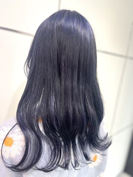 ラビス 浦和(Lovis) ネイビーカラー♪／浦和ブリーチ／韓国ヘア