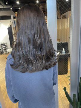 アルカナ 明治神宮前原宿(ARCANA) ホワイトグレージュ コンマヘア くすみブルー ダークアッシュ