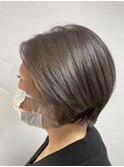 前下がりショートボブ