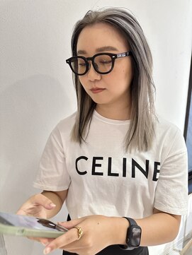 ヨーク(YOKE) YOKE ホワイトベージュ結べるボブぱつっとボブローライト