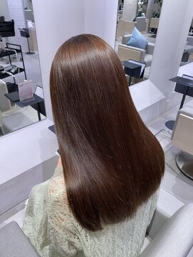 ステア ケース(stair case) 艶々ストレート美髪矯正縮毛矯正前髪カット