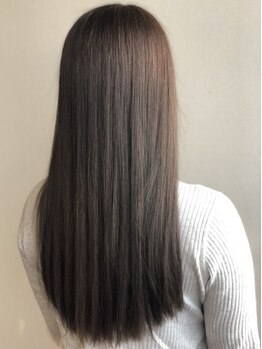 エフプロモーションヴァンカウンシルブリーズ(VAN COUNCIL BReeze)の写真/頭皮改善で柔らかな質感の自然なストレートに＊【トステア99％配合ネオリシオ縮毛矯正￥27500→￥23430】