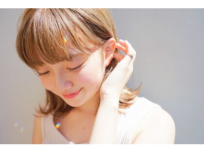 ネウィ 京橋(newi)の写真