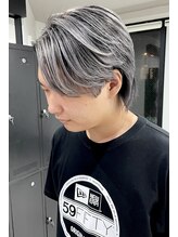 ソルバイジゼル(sol by gisele) 仙台メンズバレイヤージュセンターパートホワイトシルバー