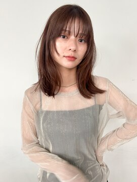 トレス(TRESS) セミロング　顔周りレイヤー　ブラウン　顔周りカット　表参道
