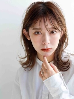 ハッピーベリー(HAPPY VERY)の写真/【小顔効果◎】前髪の1mmにこだわるのはもちろん！可愛さの鍵になってくる"おくれ毛カット"で魅力度UP♪