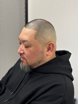 ヘアーラボ 樟葉(Hair Labo) 1 on top スキンフェード 枚方 南楠葉